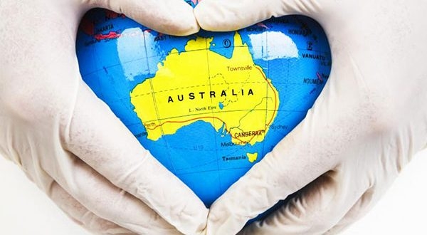 Australia_in_heart_shape_surgical_hands-600x330.jpg