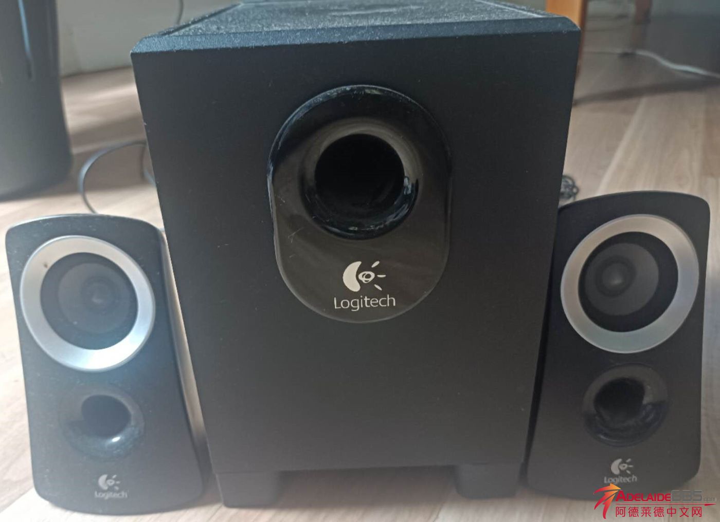 Logitech Speaker 3.jpg