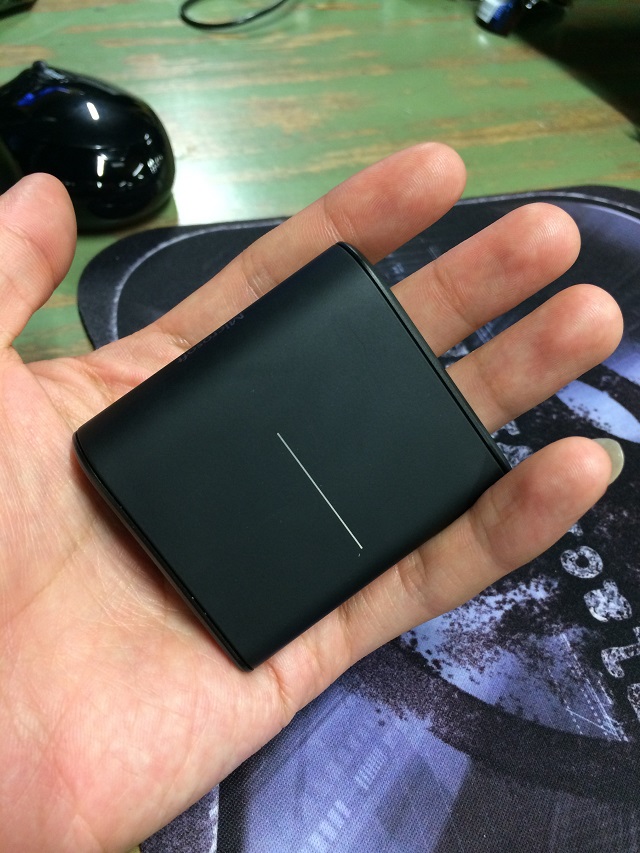 ת��΢���콢�����~microsoft wedge touch��2����Ѯ79������JB Hi-Fi, ���ھ����ۼ�499RMB.�������� ȫ�������ʸУ��������ѣ������ж�㴥�ع��� Ҳ����Ϊ����ʹ�ã�