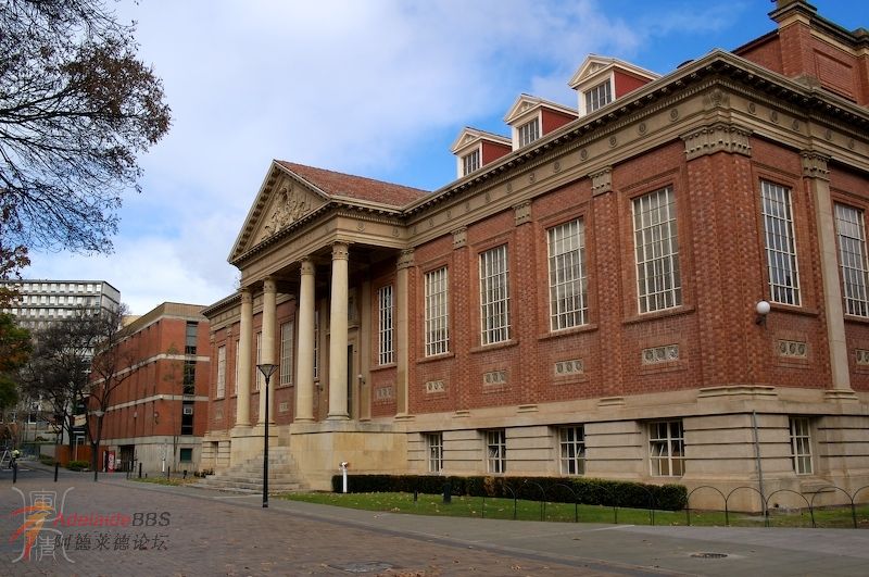 Barr Smith Library.jpg