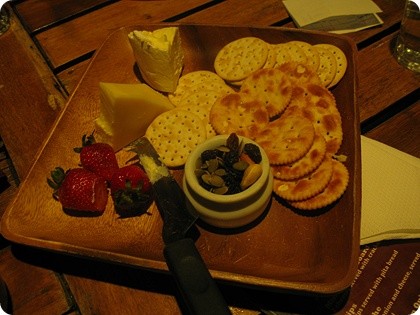 ��elephant walk ������....˵ʵ��..�治�ó�..�˷���ʳ��..