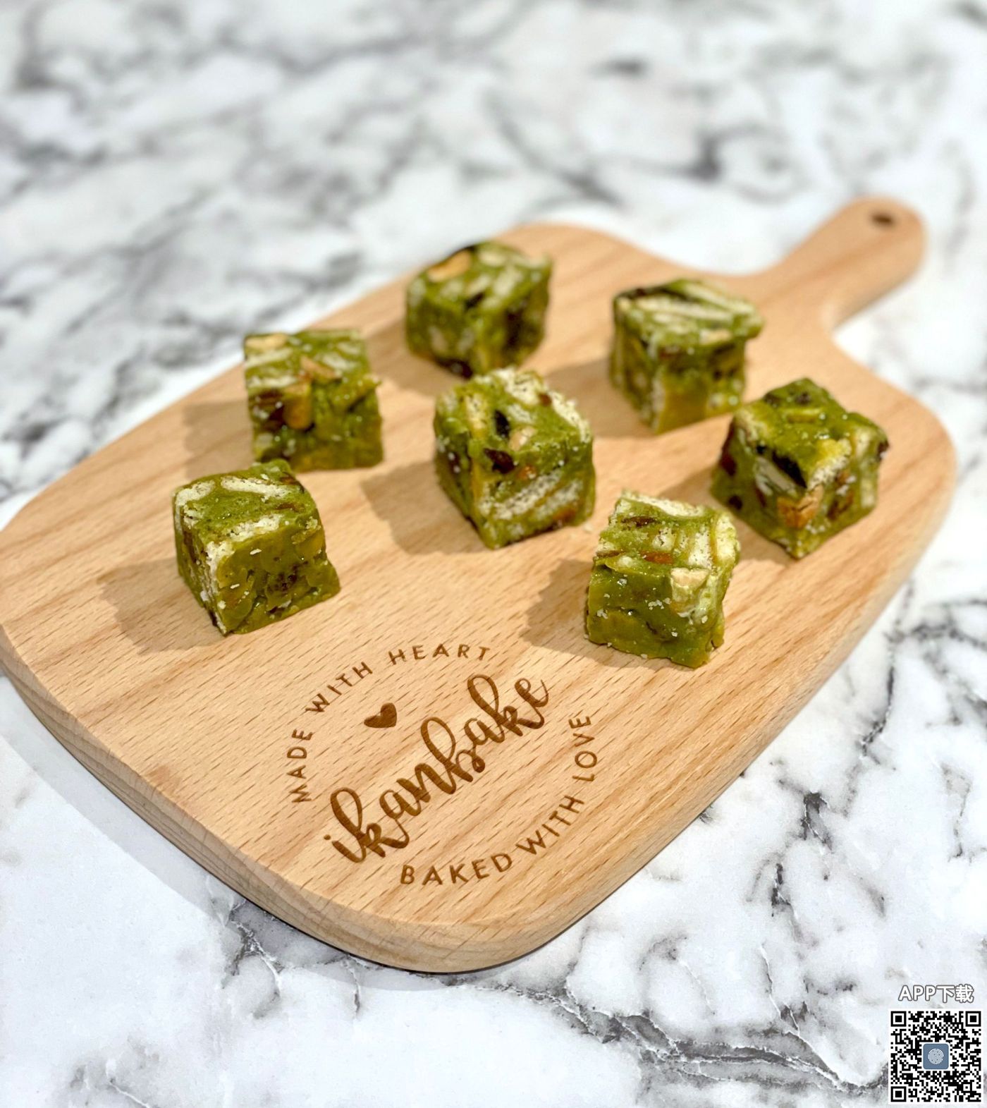 ѩ���֣�Ĩ���ζ��